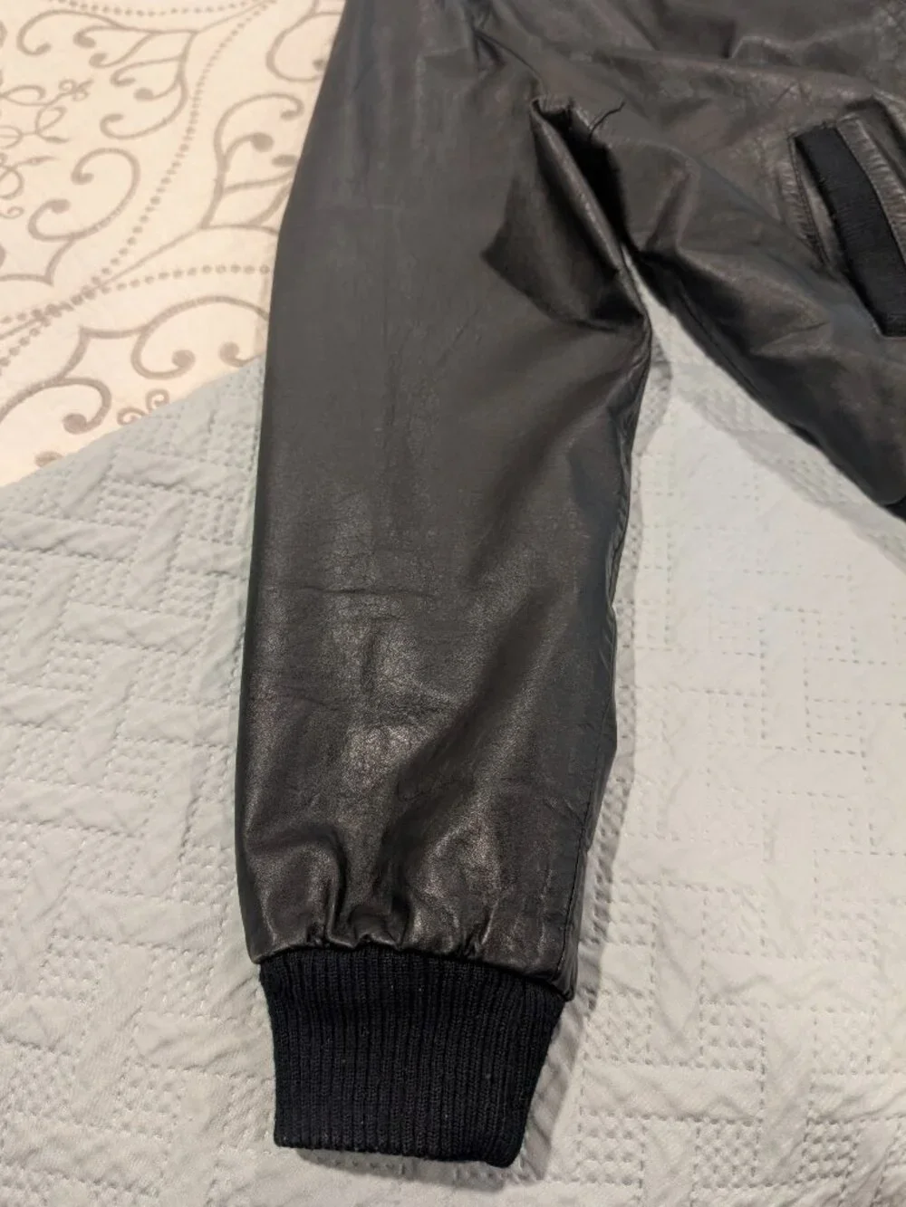 Members Only Vintage 80s Black Leather Bomber Moto Jacket Sz 44 Large Mens